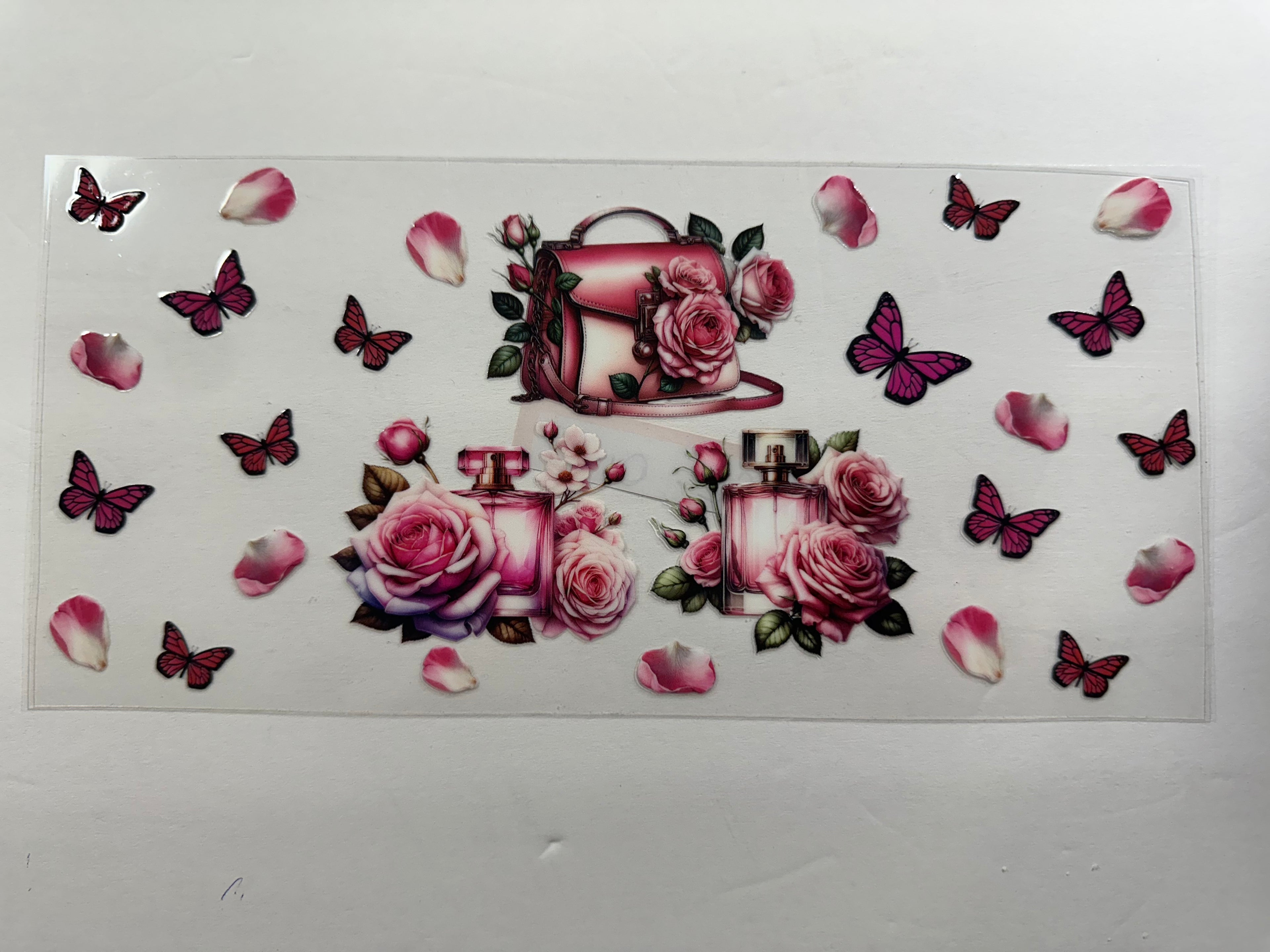 FL-01 pink flowers (roses) perfume